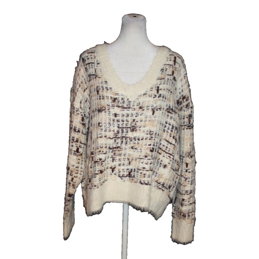 Violet Ruby Size Large L Fuzzy Woven V-neck White Tan Brown